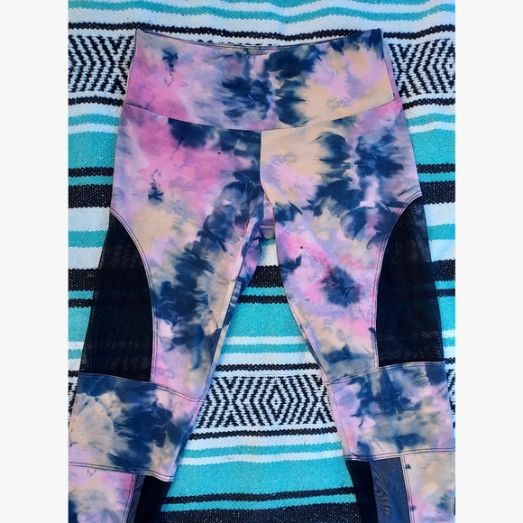 FP Movement + Onzie Leggings | Size XS ♡ - Picture 3 of 8